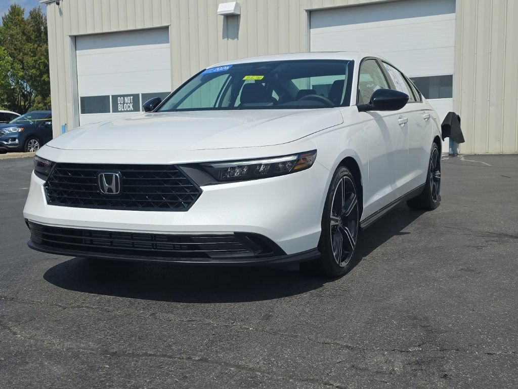 Certified 2026 Honda Accord SE image 3
