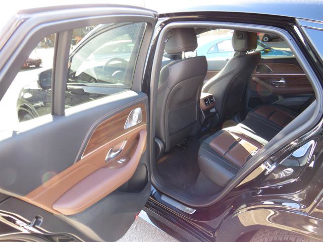 Used 2026 Mercedes-Benz GLE 53 AMG 4MATIC Coupe image 17