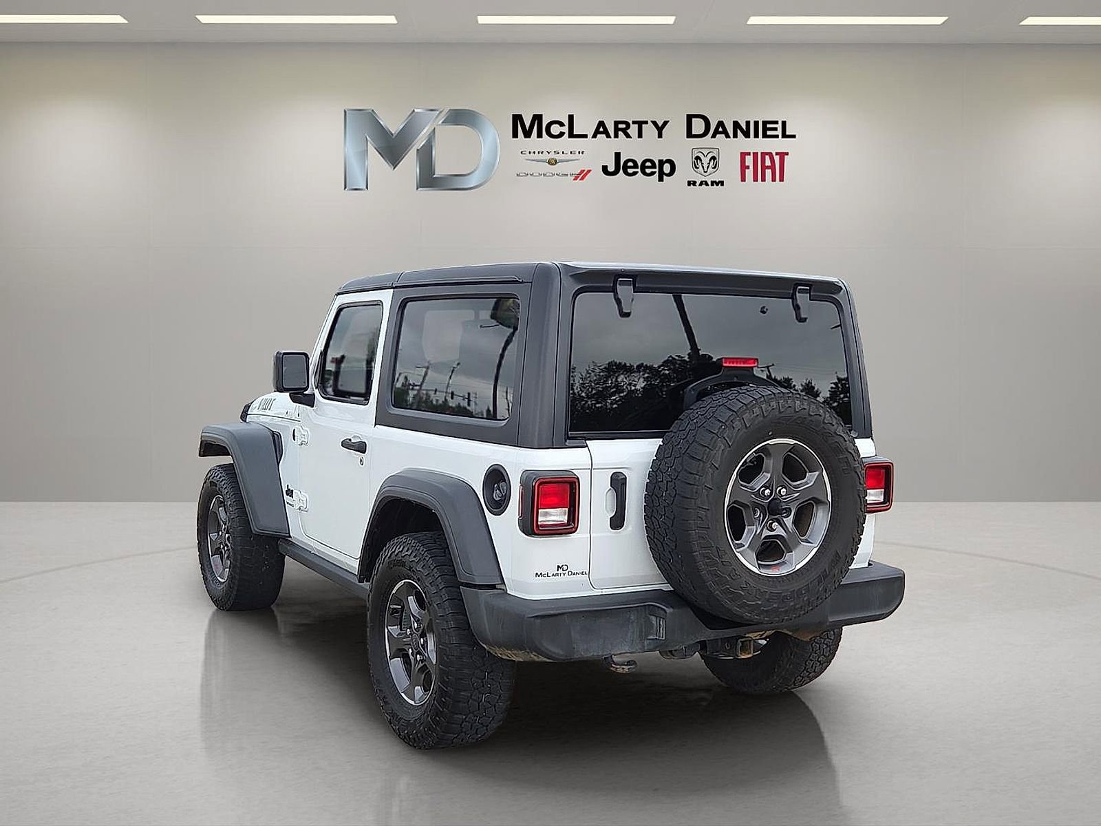 Used 2022 Jeep Wrangler Sport AWD/4WD image 4