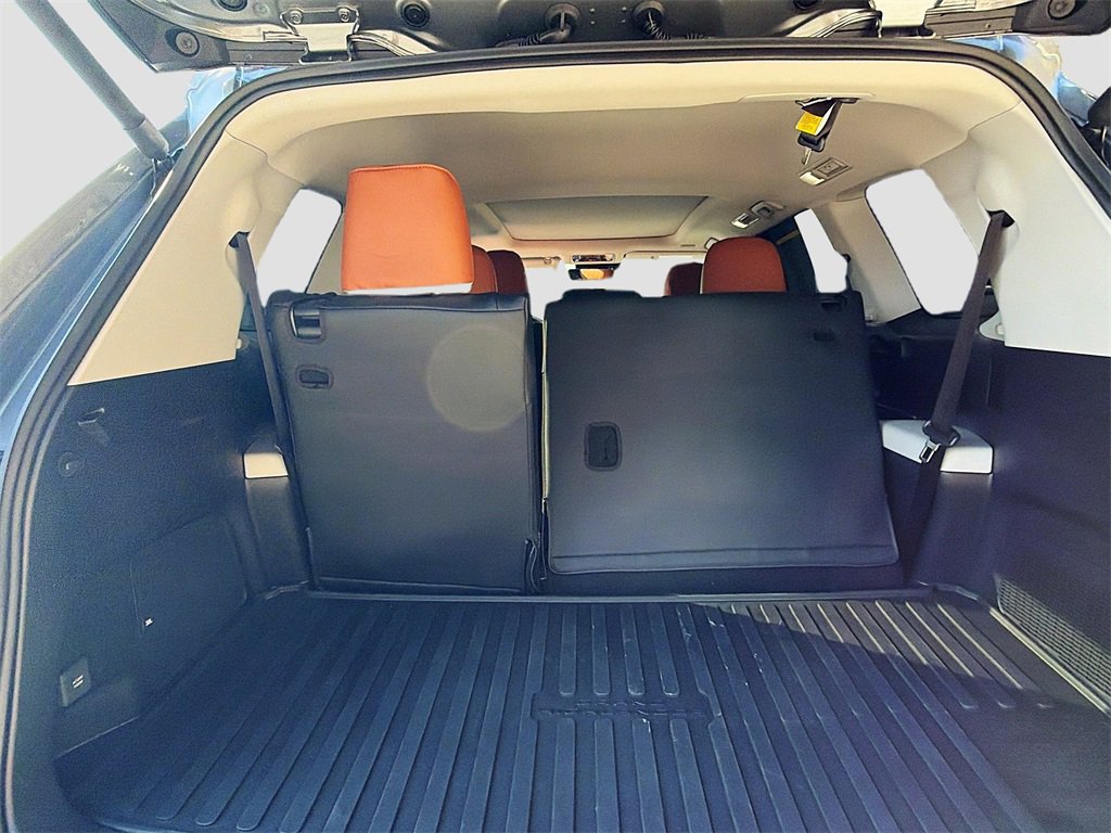 Used 2026 Toyota Grand Highlander Limited image 31