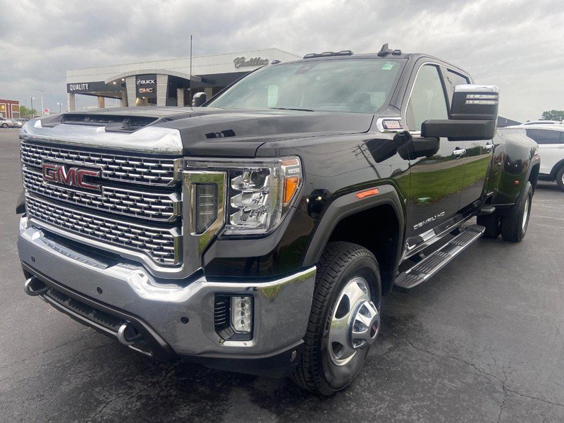 Used 2020 GMC Sierra 1500 SLE w/ SLE Value Package AWD/4WD image 4