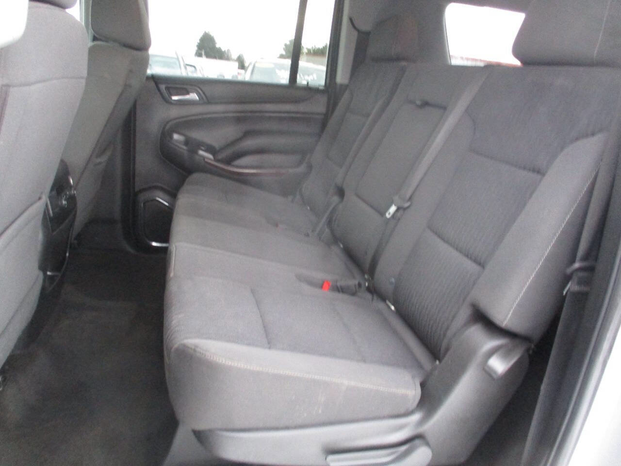 Used 2018 GMC Yukon XL SLE w/ SLE Value Package image 39