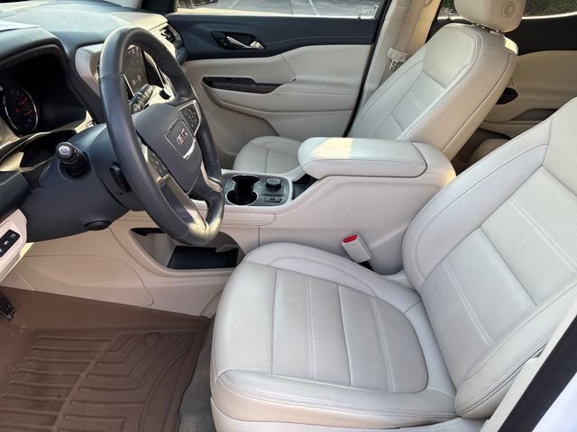 Used 2023 GMC Acadia Denali image 9