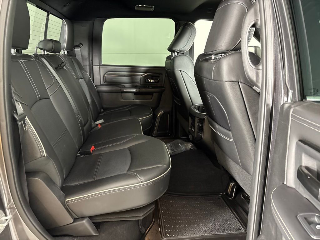 Used 2024 RAM 3500 Limited AWD/4WD image 23