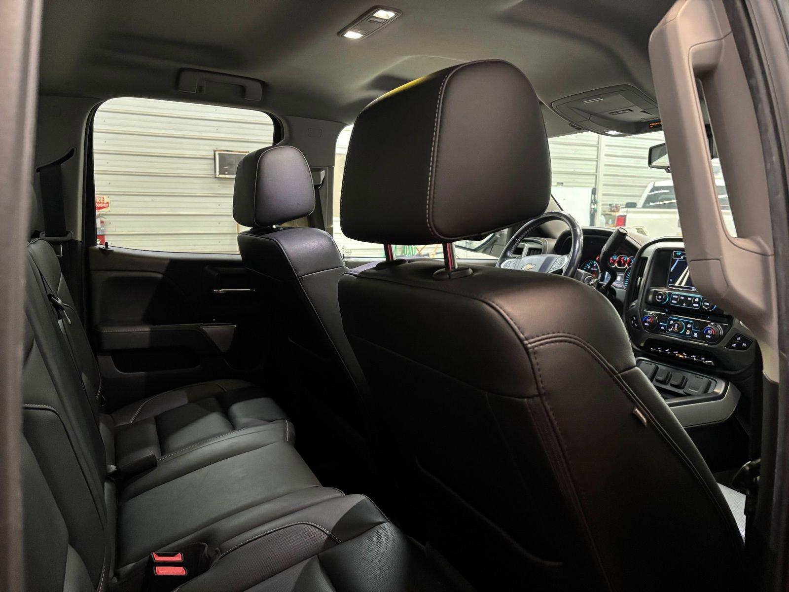 Used 2018 Chevrolet Silverado 1500 LTZ Z71 w/ LTZ Plus Package image 27