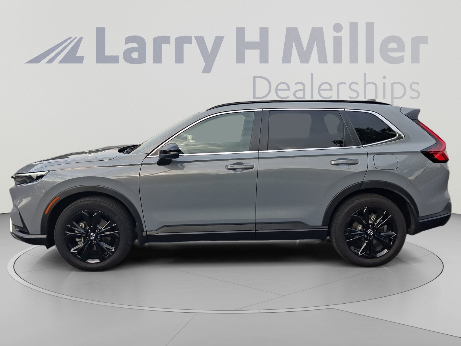 Used 2025 Honda CR-V Sport Touring image 2