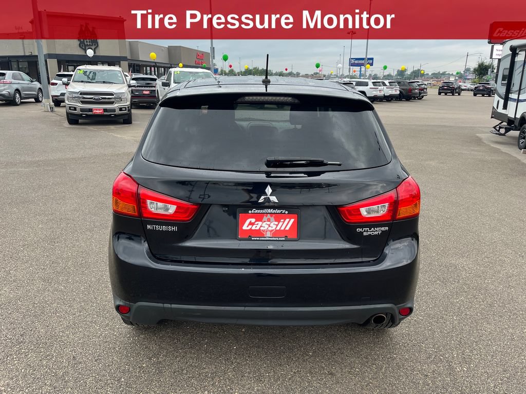 Used 2015 Mitsubishi Outlander Sport SE AWD/4WD image 4