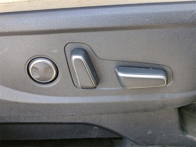 Used 2023 Hyundai Palisade Limited w/ Cargo Package image 44