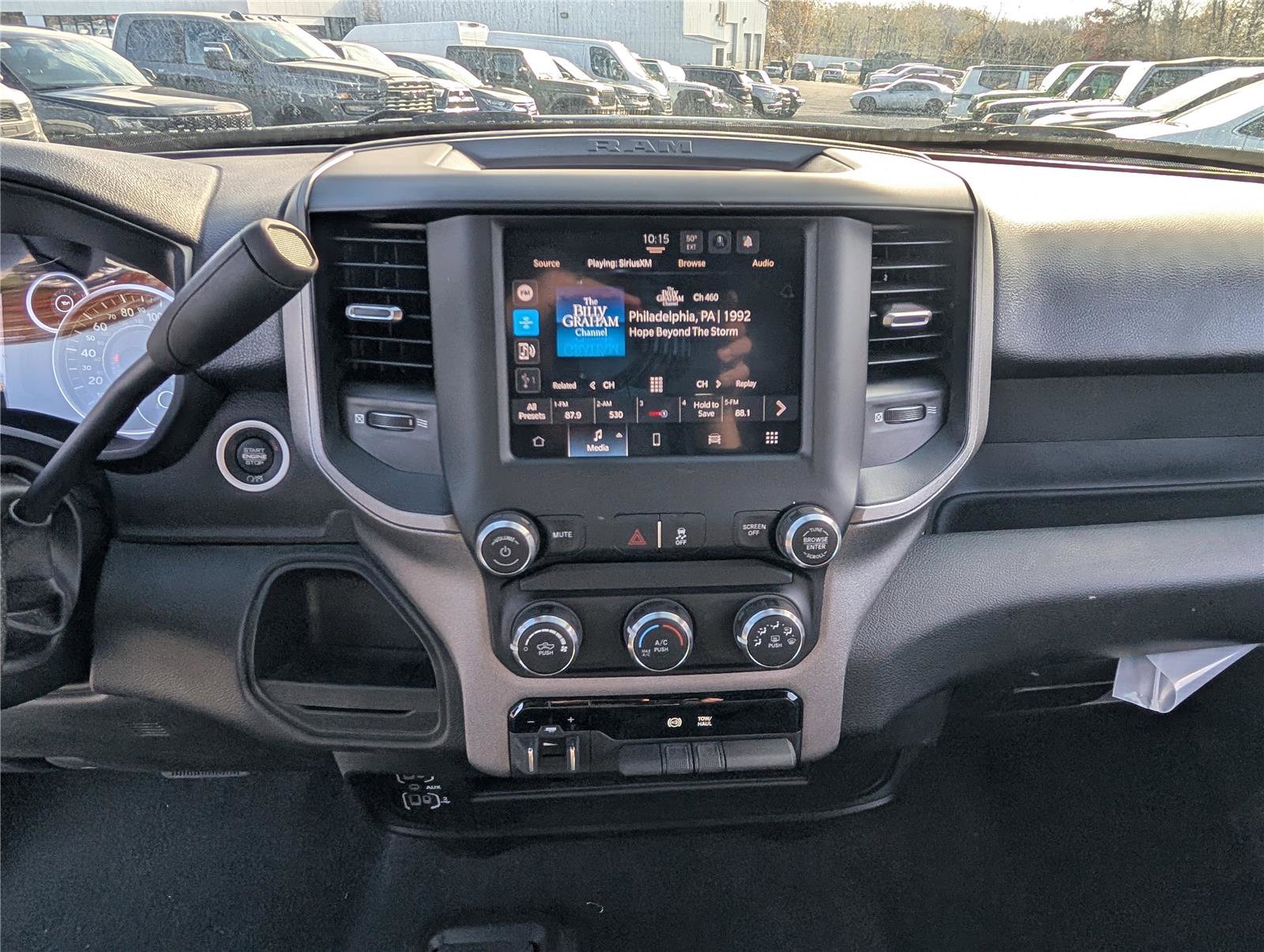 Used 2024 RAM 3500 Tradesman w/ Chrome Appearance Group image 18