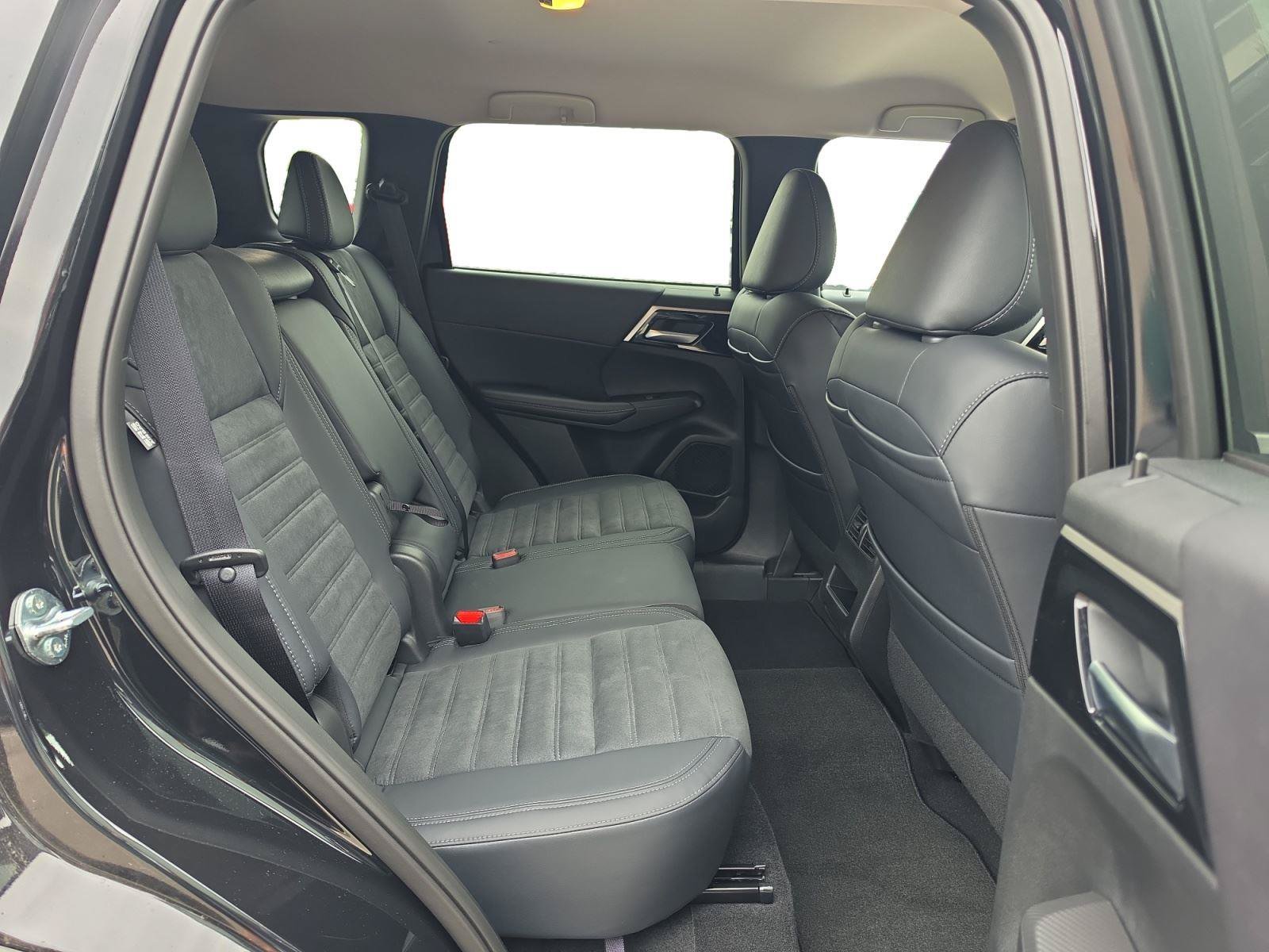 New 2026 Nissan Rogue SL AWD/4WD image 24