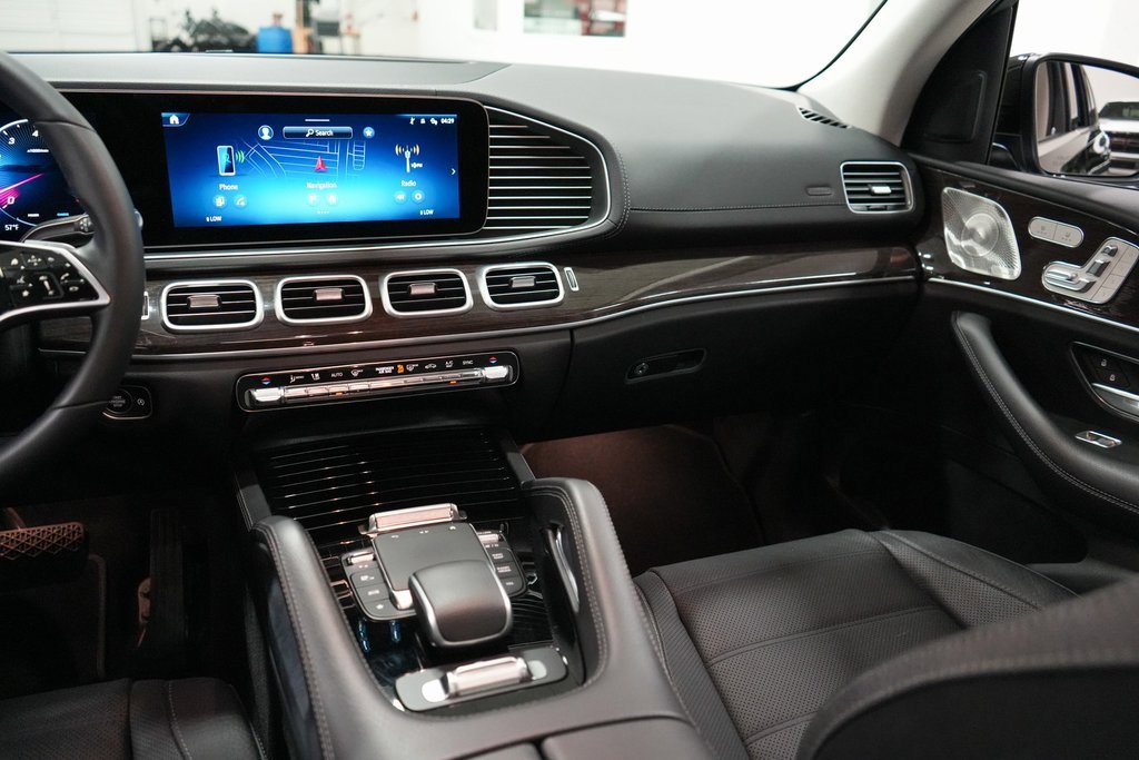 Used 2024 Mercedes-Benz GLS 450 4MATIC image 57