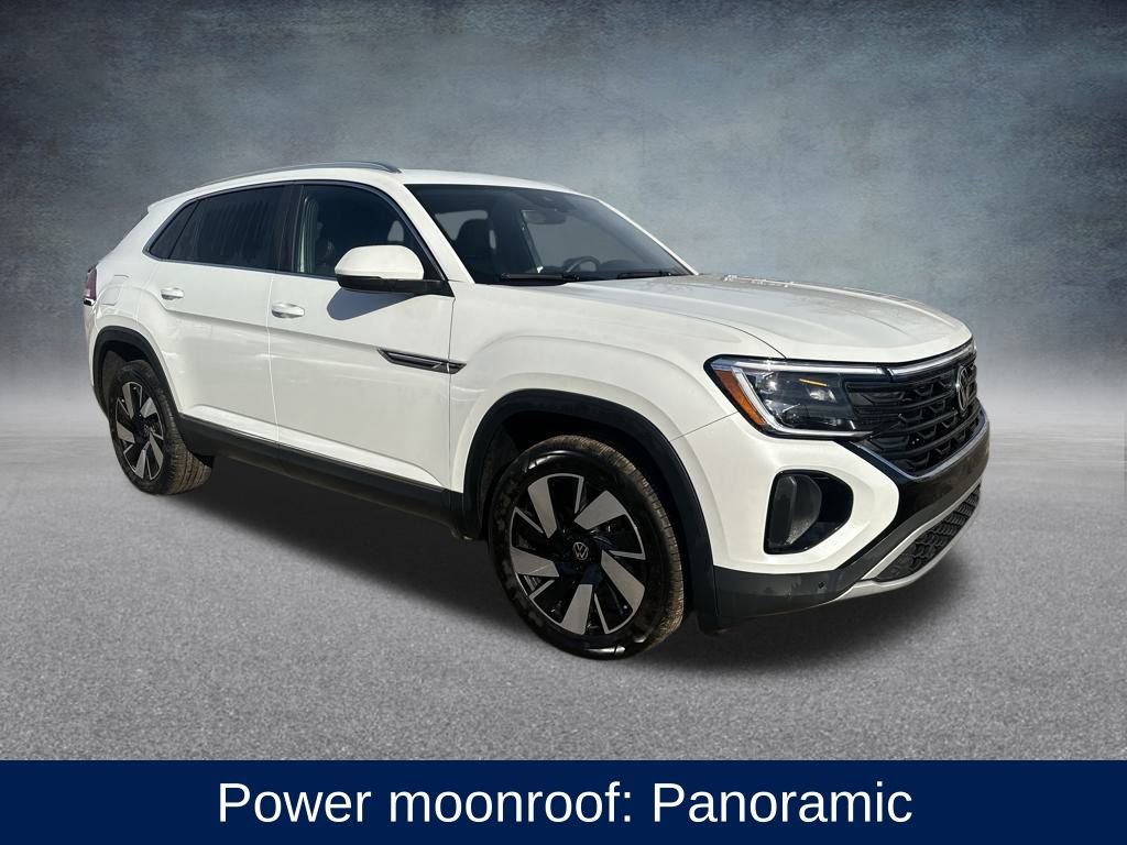 Used 2025 Volkswagen Atlas Cross Sport SEL image 10