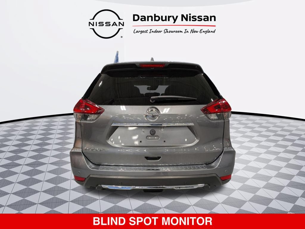 Used 2019 Nissan Rogue SL w/ Premium Package AWD/4WD image 4