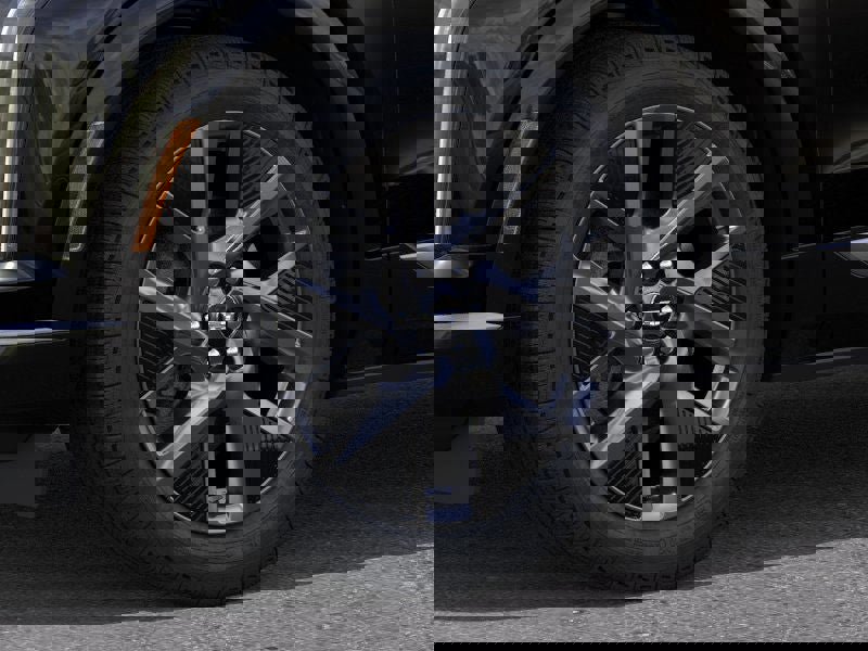 New 2026 Cadillac Optiq Luxury 1 w/ LPO, Floor Liner Package image 28