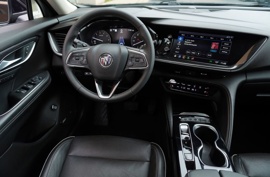 Used 2021 Buick Envision Essence w/ Technology Package I AWD/4WD image 14