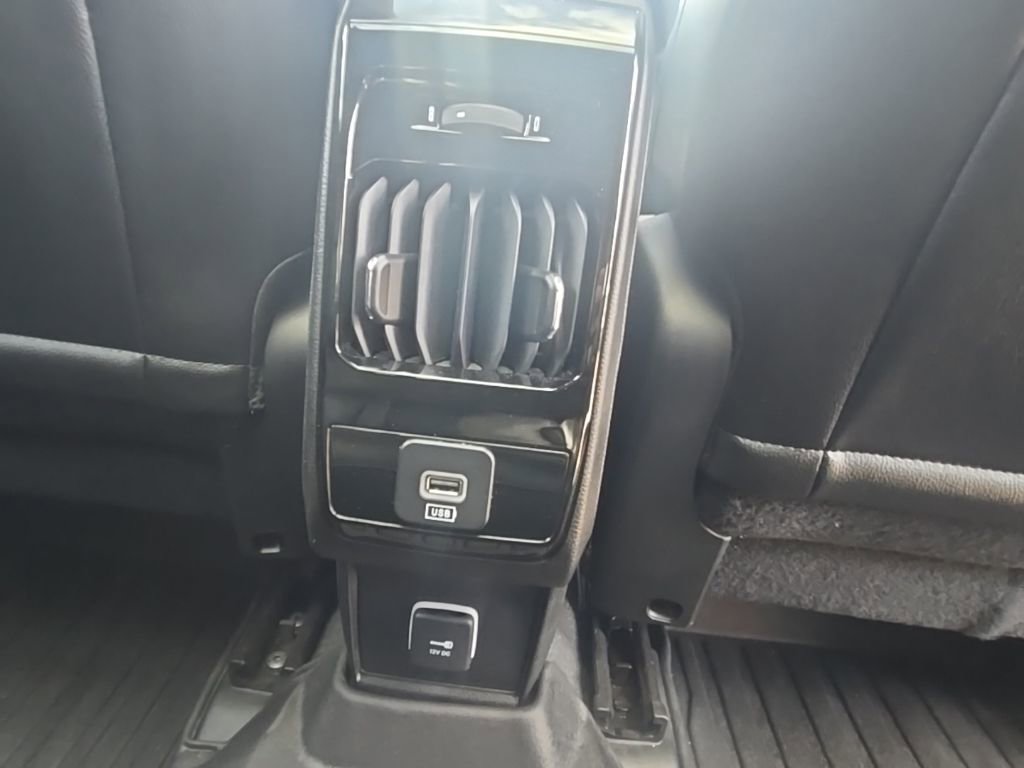 Used 2024 Jeep Compass Limited w/ High Altitude Package image 33