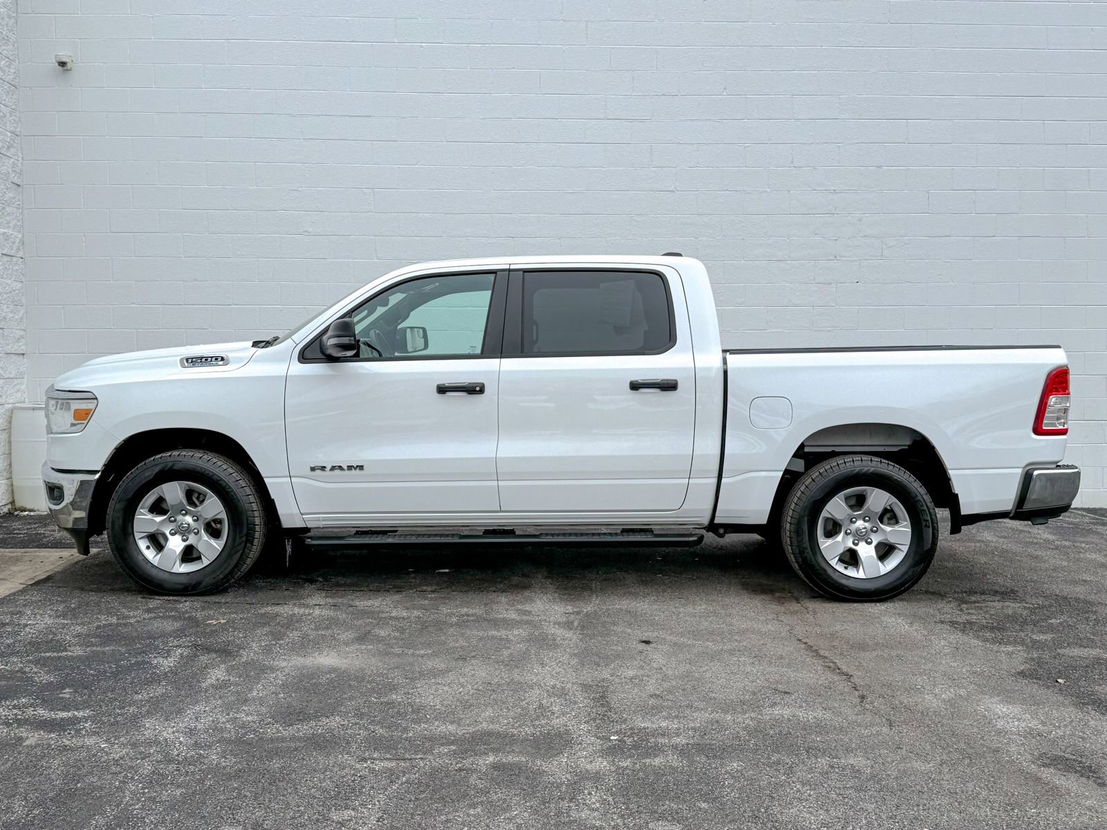 Used 2024 RAM 1500 Big Horn image 8