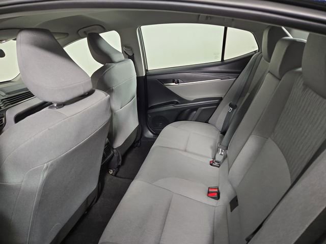 Used 2025 Toyota Camry LE image 15