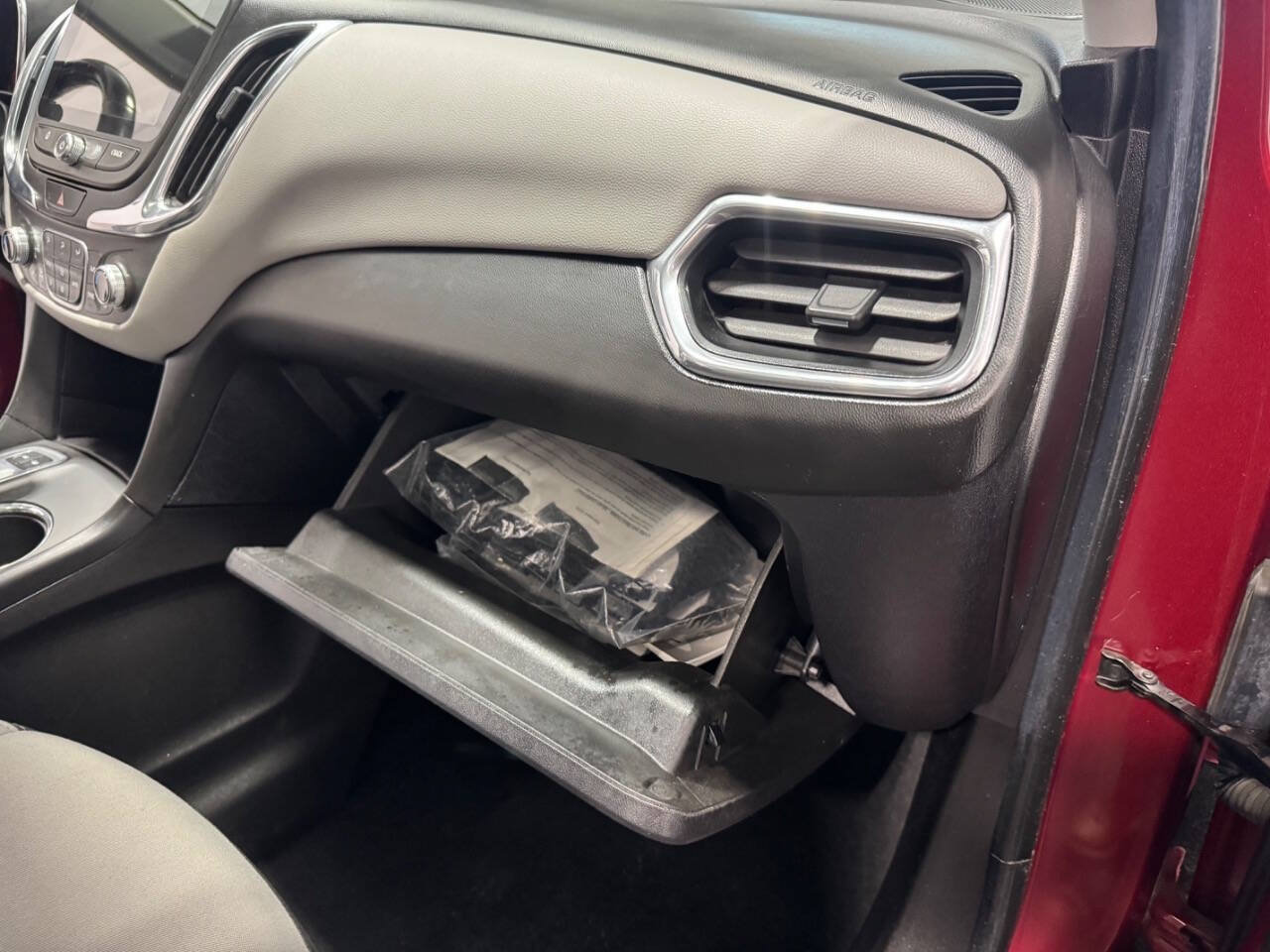 Used 2019 Chevrolet Equinox LT w/ LT True North Edition AWD/4WD image 24