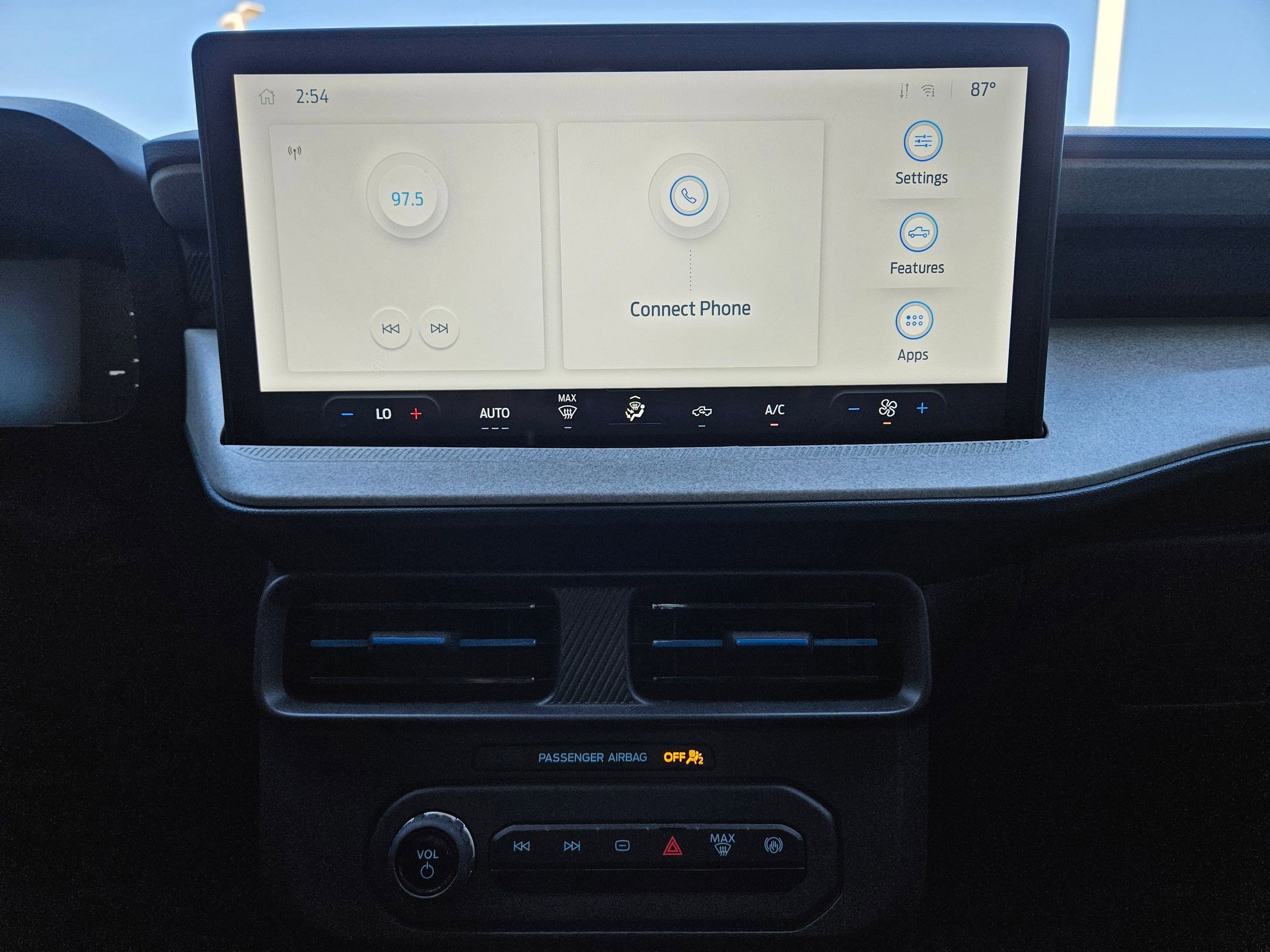 Used 2025 Ford Maverick XLT image 24