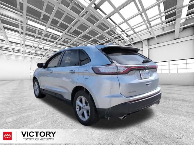 Used 2018 Ford Edge SE image 5
