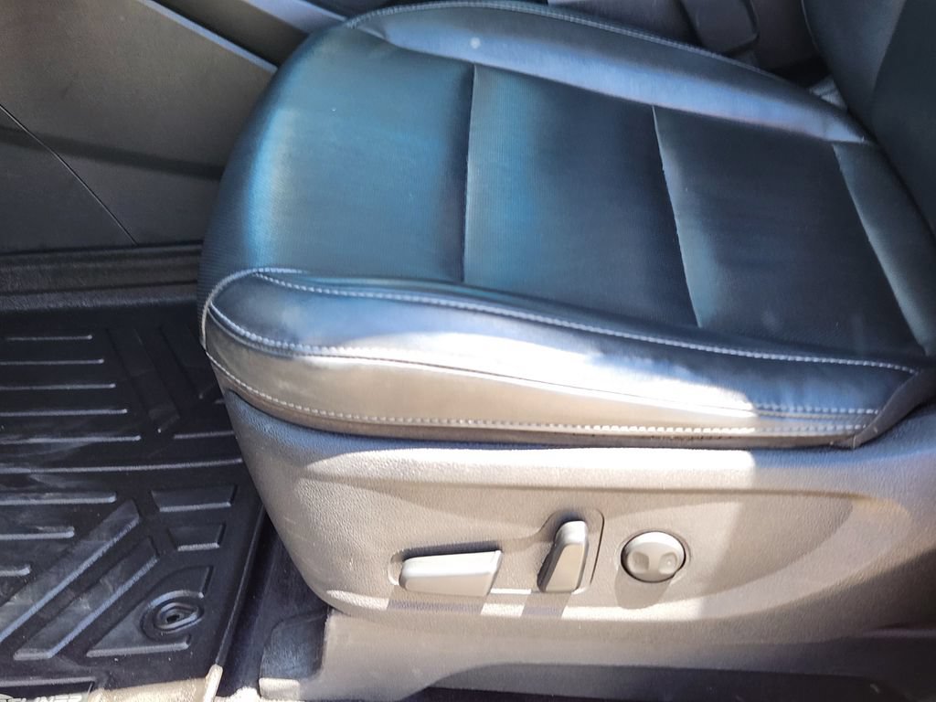 Used 2021 Kia Telluride S AWD/4WD image 8