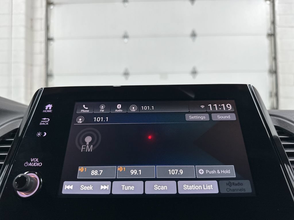 Used 2024 Honda Odyssey Sport image 25
