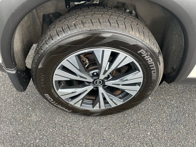 Used 2021 Nissan Rogue SV AWD/4WD image 26