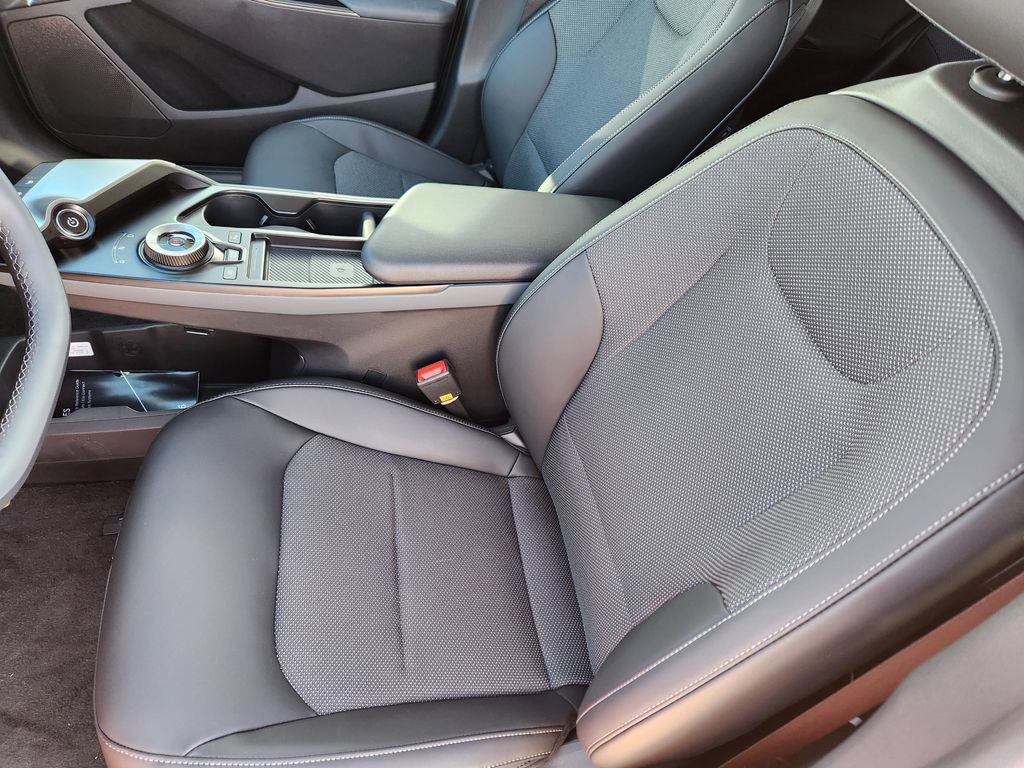 New 2025 Kia EV6 Light w/ Light LR Technology Package image 8
