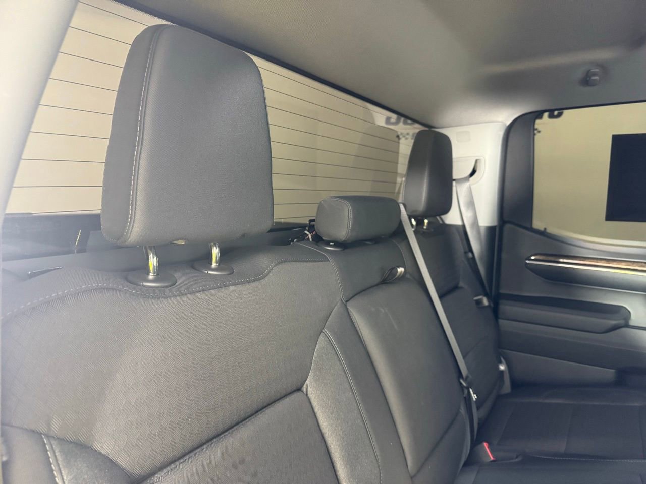 Used 2024 GMC Sierra 1500 Elevation image 35