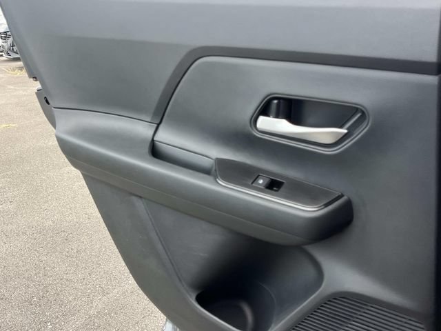 New 2026 Nissan Kicks SV w/ SV Premium Package FWD image 17