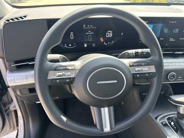 New 2027 Hyundai Kona SE FWD image 24