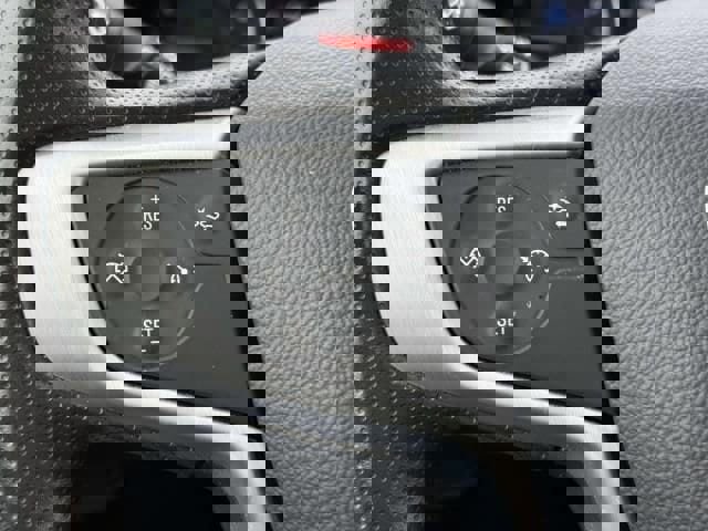 Used 2024 GMC Terrain SLE image 20