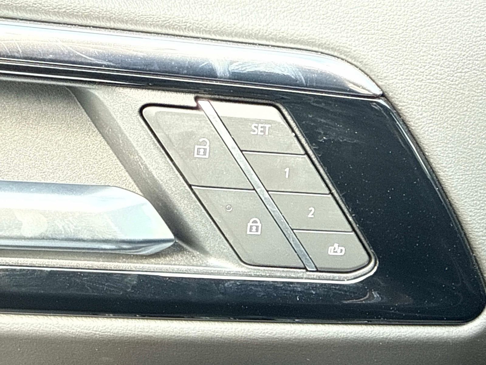 Used 2026 Chevrolet Tahoe High Country image 20