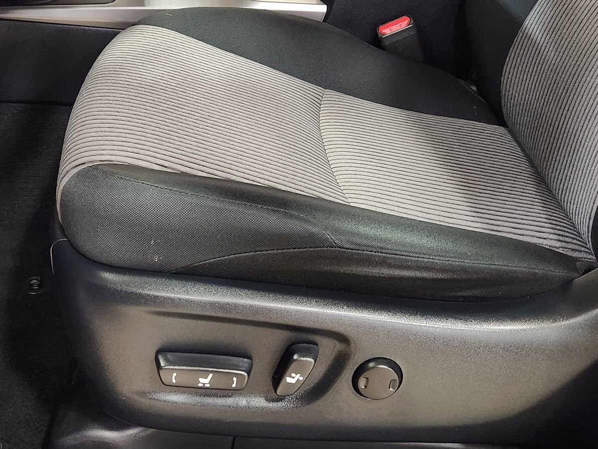 Used 2022 Toyota 4Runner SR5 RWD image 44