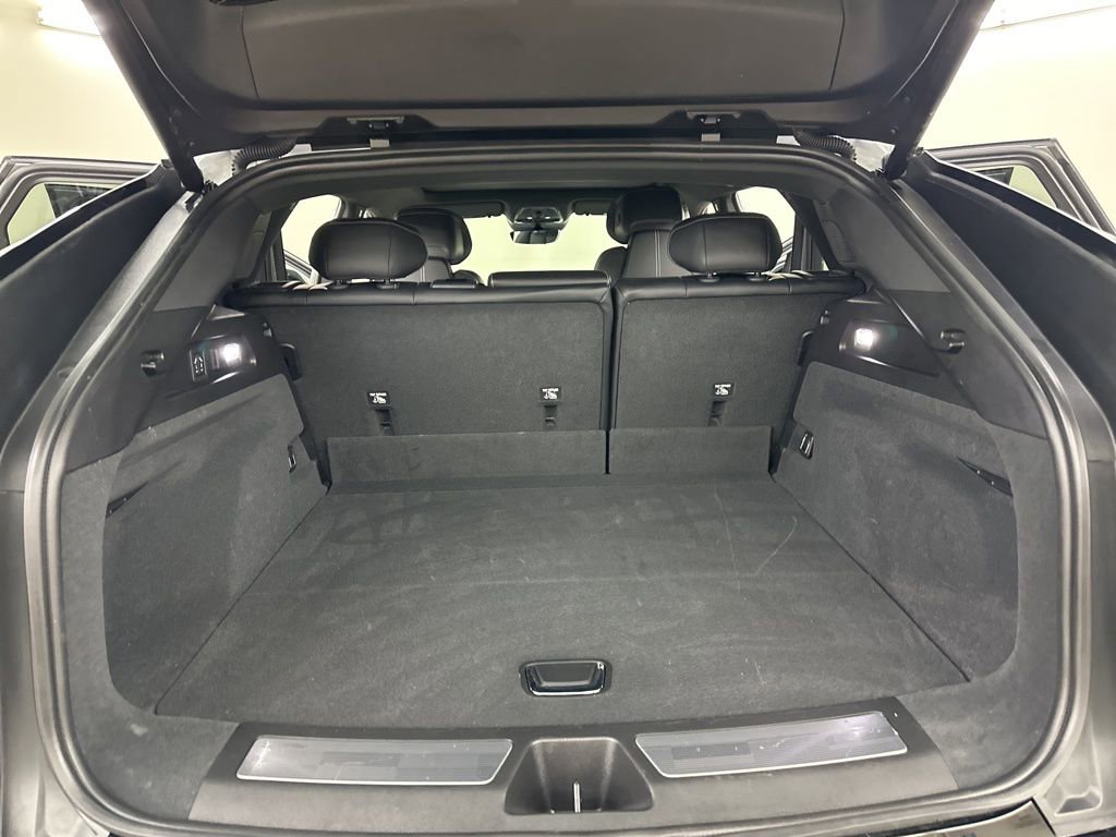 Certified 2025 Cadillac Lyriq Sport image 25