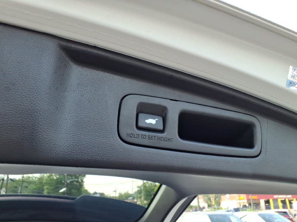 Certified 2024 Honda CR-V EX-L image 15