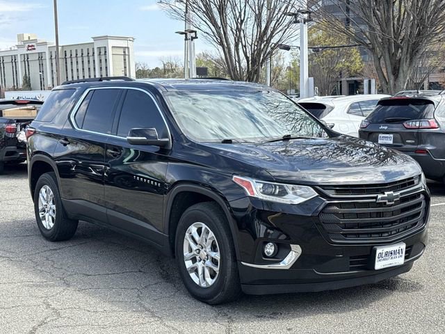 Certified 2021 Chevrolet Traverse LT FWD image 1
