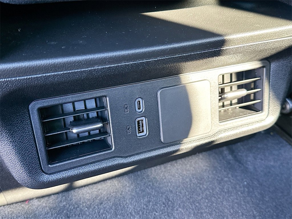 New 2026 Chevrolet Silverado 1500 Custom w/ LPO, Dark Essentials Package image 17