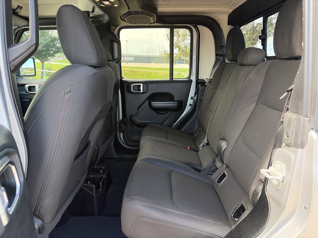 Used 2020 Jeep Gladiator Sport w/ Quick Order Package 24S AWD/4WD image 36