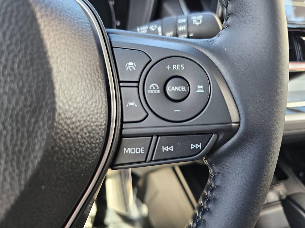 New 2026 Toyota Corolla Cross LE image 32