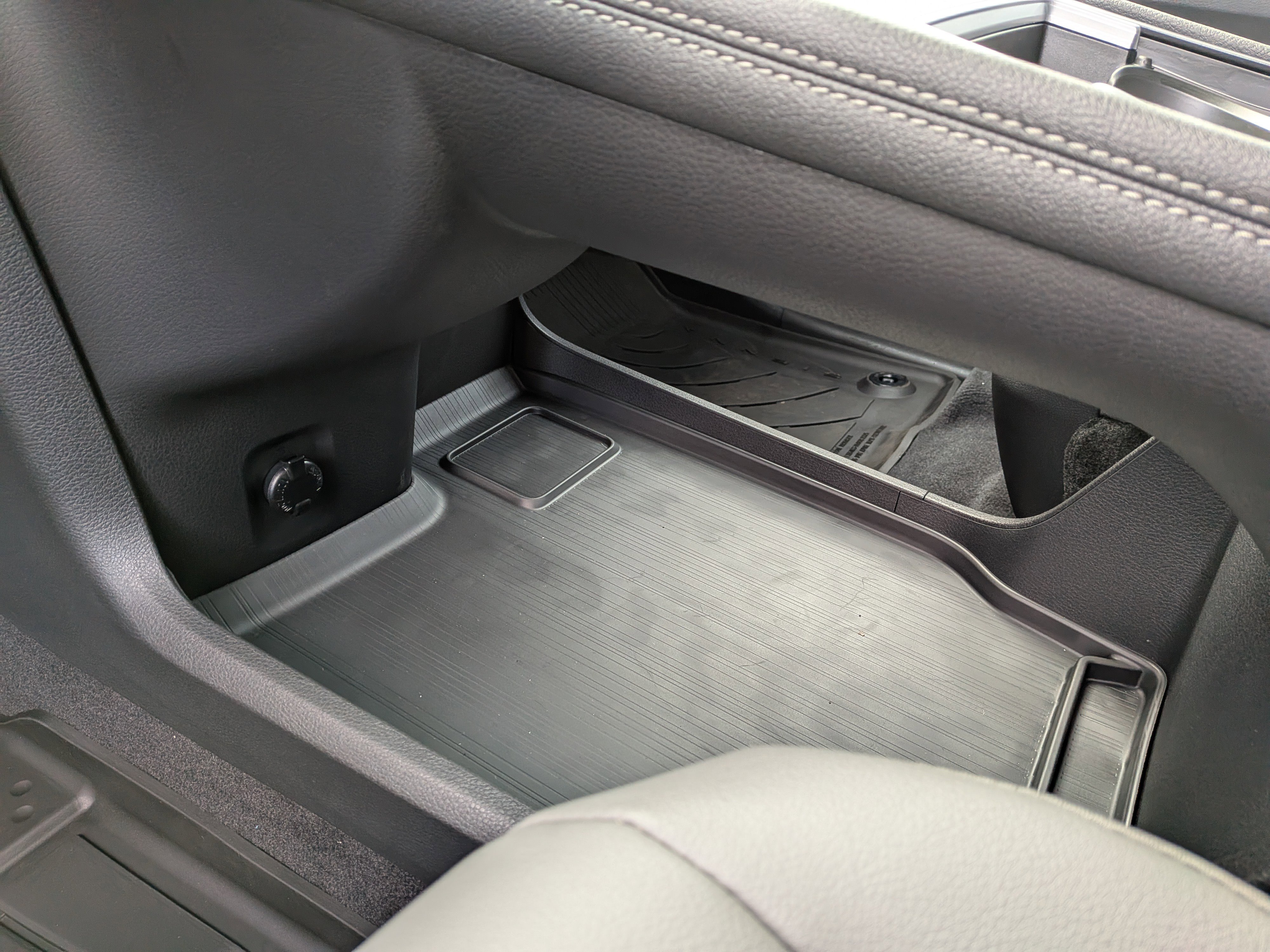 New 2025 Toyota Sienna XLE w/ XLE Plus Package image 20