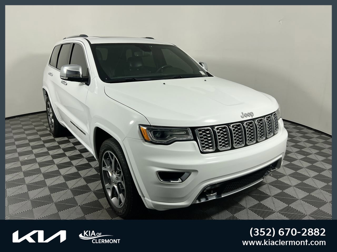 Used 2020 Jeep Grand Cherokee Overland image 1