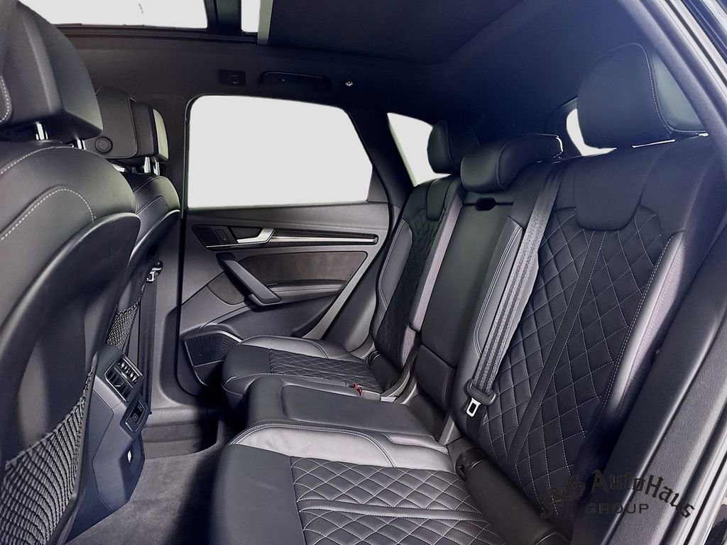 Used 2018 Audi SQ5 Premium Plus w/ S Sport Package image 27