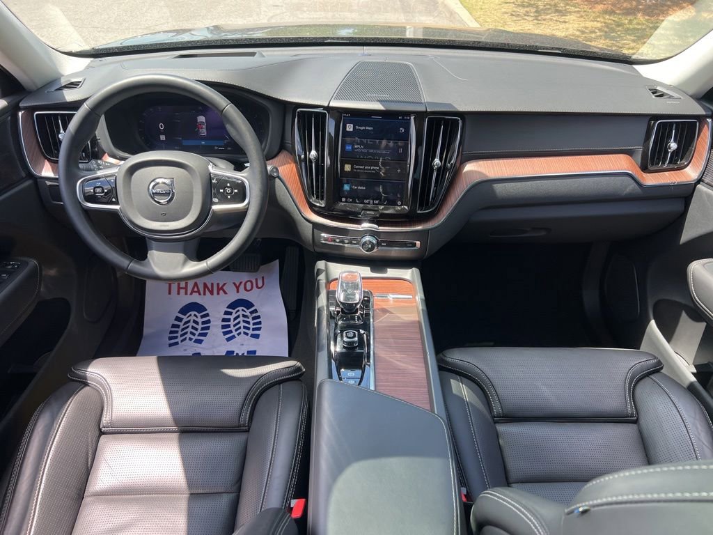 Used 2023 Volvo XC60 B5 Ultimate w/ Protection Package Premier FWD image 28