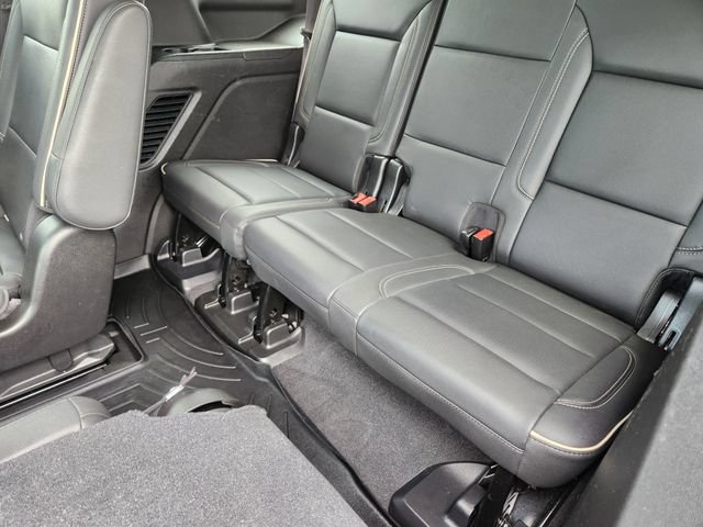 Used 2021 Chevrolet Tahoe Premier w/ Premium Package RWD image 38