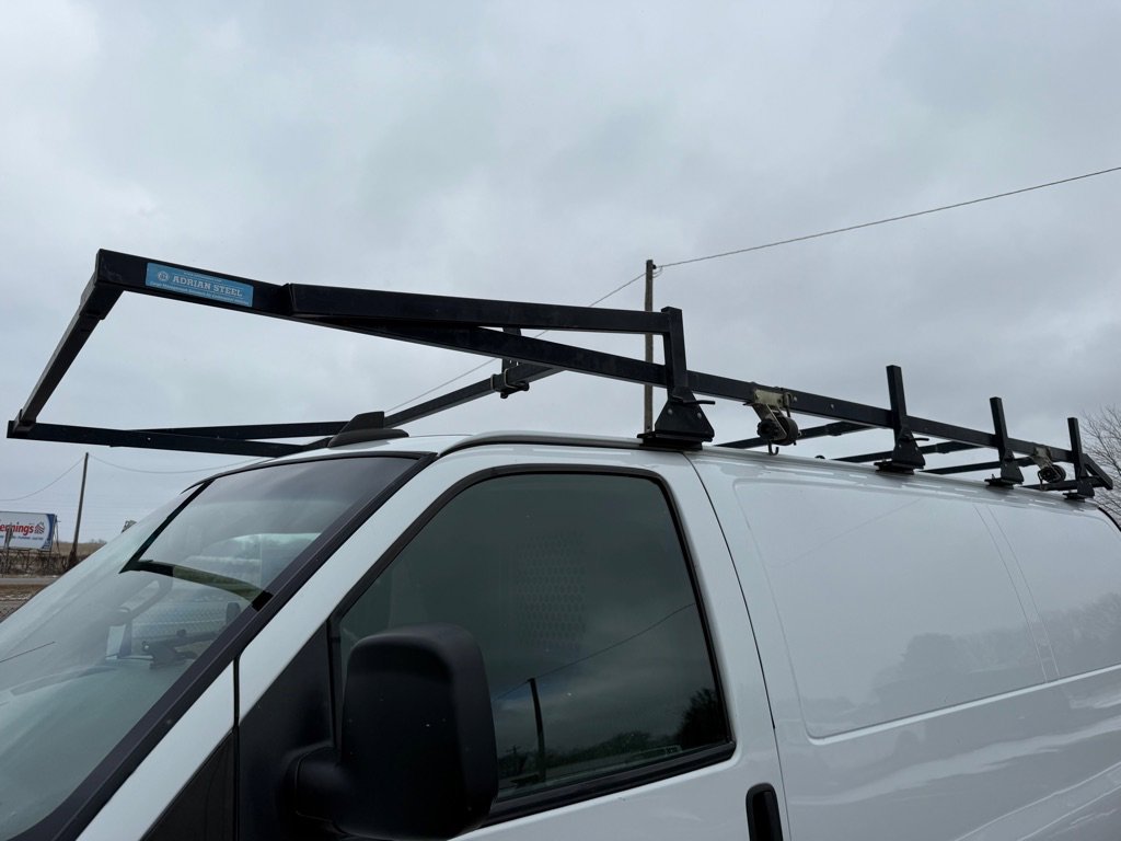 Used 2021 Chevrolet Express 2500 w/ Driver Convenience Package image 9