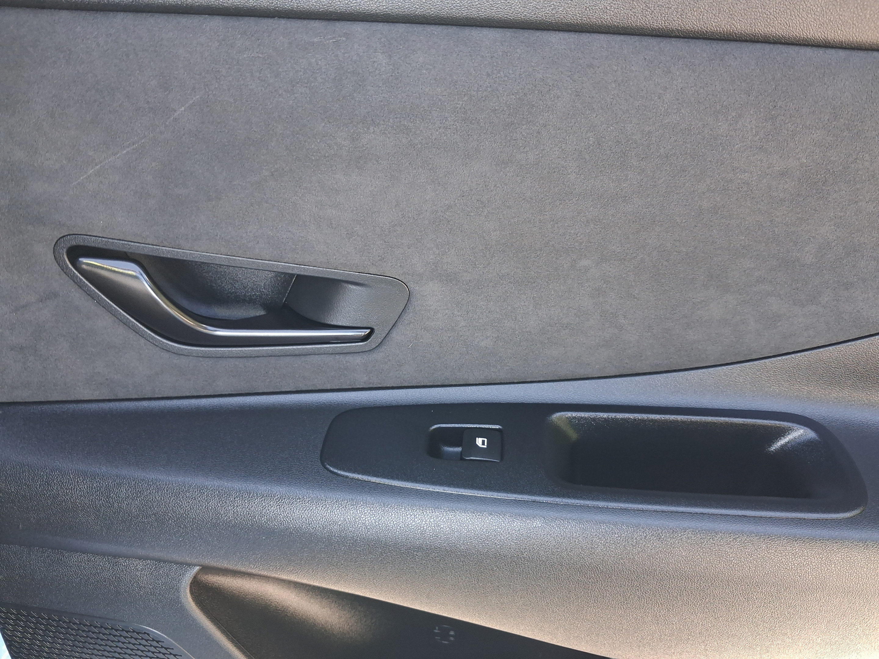 Used 2025 Hyundai Elantra N FWD image 30