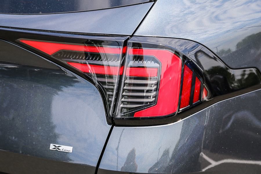 Certified 2026 Kia Sportage X-Line AWD/4WD image 10