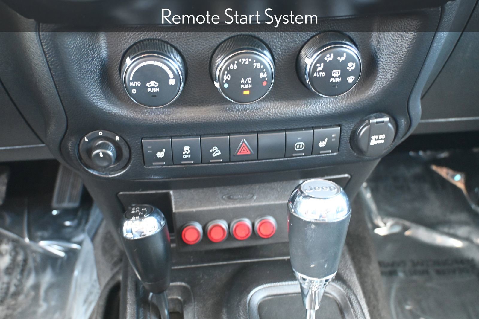 Used 2012 Jeep Wrangler Unlimited Rubicon image 18